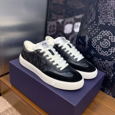 Christian Dior Low Shoes